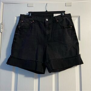 American Eagle Women’s Black High-Rise Rolled Hem 6” Relaxed Jean Shorts Size 10